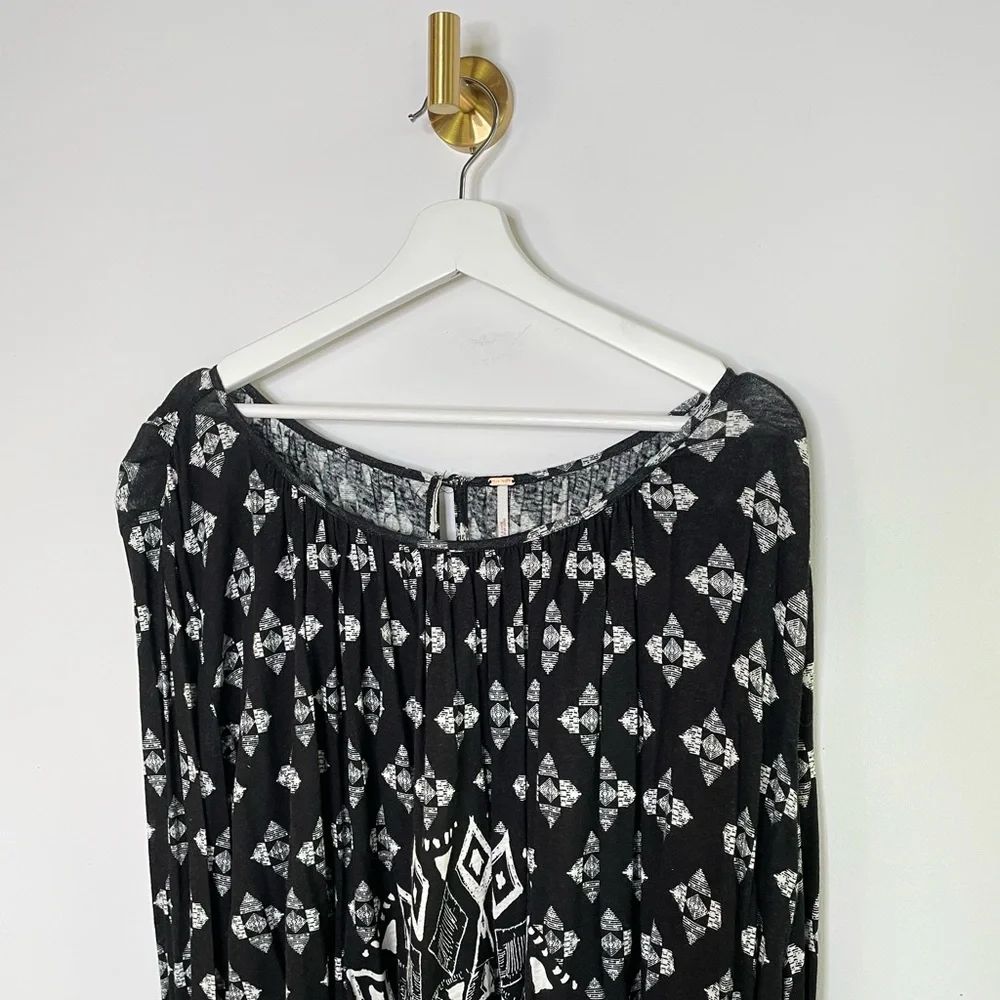 Bohemian Coastal | Free People Black Flowy Poet Blouse Drawstring Sleeve | Small